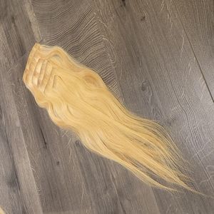 20'' 7 peice clip in real hair extensions